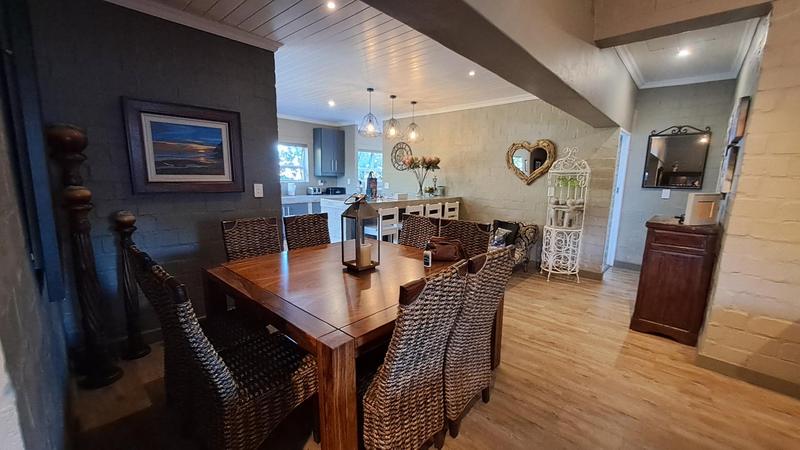 6 Bedroom Property for Sale in Stilbaai Wes Western Cape